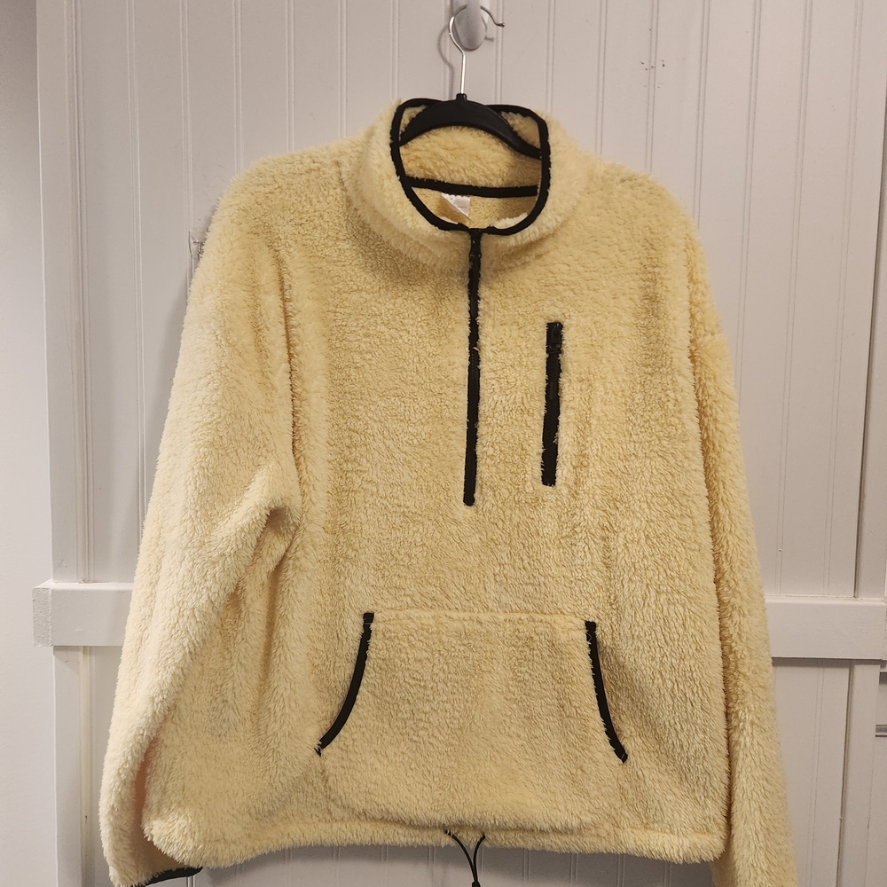 No Boundaries Yellows Fleece Jacket with Black Accents Size XXXL